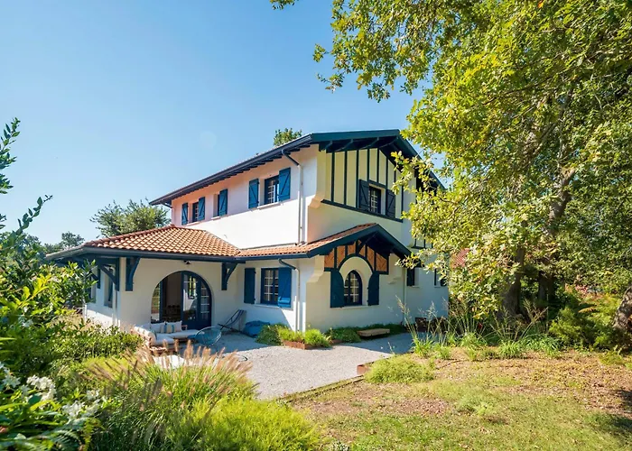 Iparra -elegance, Confort Pres Golf *